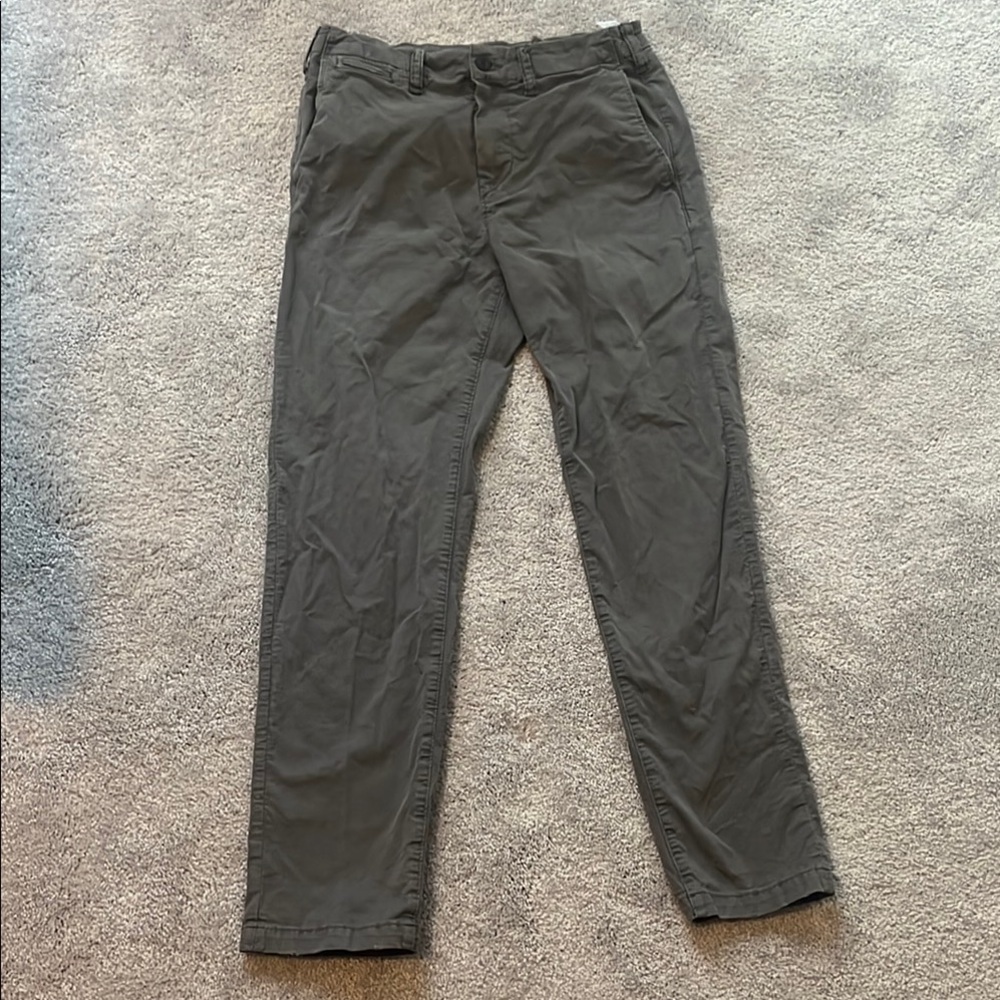 Classic grey Chinos with Timeless Style
